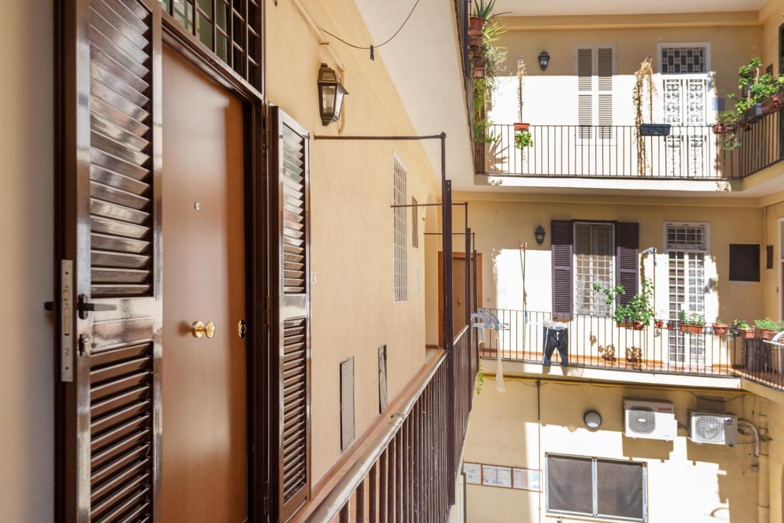 Retro Flat Termini Apartment Rome Luaran gambar